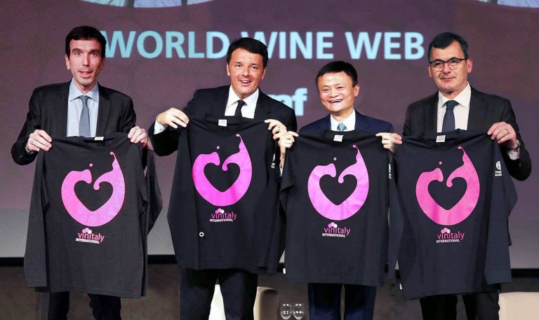 ENZI E JACK MA, FONDATORE DEL PORTALE DI E-COMMERCE ALIBABA, A VINITALY