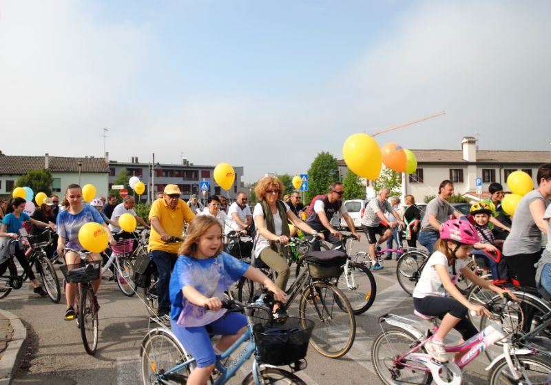 Pedalata_gruppo